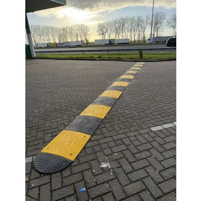 Kunststof verkeersdrempels Slow 3 compleet 3 cm hoog