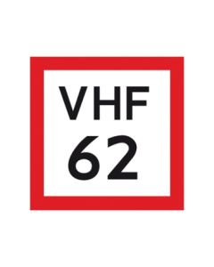 Scheepvaartbord B.11b / Verplichting gebruik te maken van de marifoon overeenkomstig de daartoe bij algemene regeling vastgestelde voorschriften, dan wel zich te melden op het aangegeven marifoonkanaal