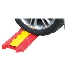 Kabeldrempel PU met plastic klep 100 x 25 x 4,5 cm