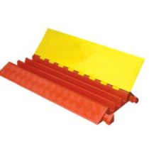 Kabeldrempel PU met plastic klep 90 x 50 x 5,5 cm
