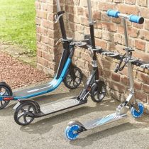 Muur stepstalling voor 6 steps, plaats voor 6 steps naast elkaar, steps staan op 1 niveau