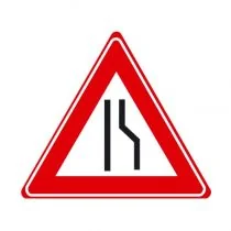Verkeersbord J18 - Waarschuwing rijbaanversmalling rechts