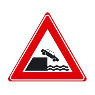 Verkeersbord J26 - Waarschuwing kade of rivieroever